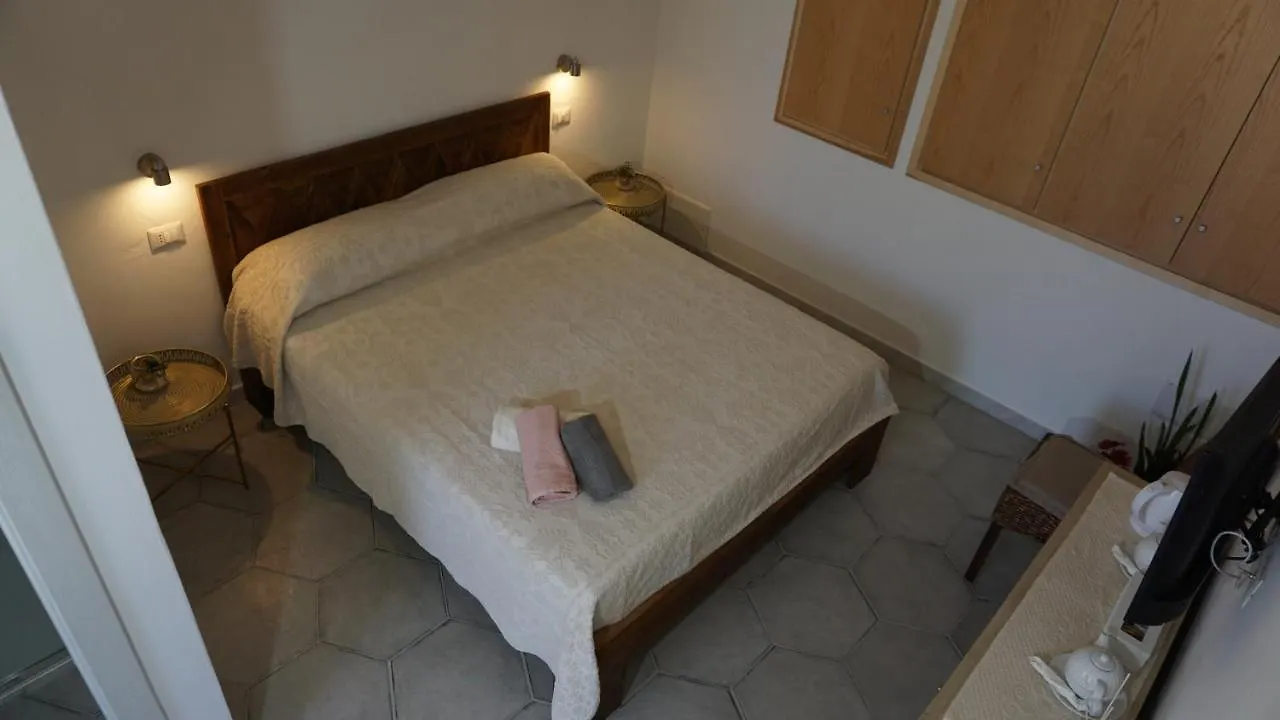 Bed and Breakfast Li Petri Manni Olbia Italien