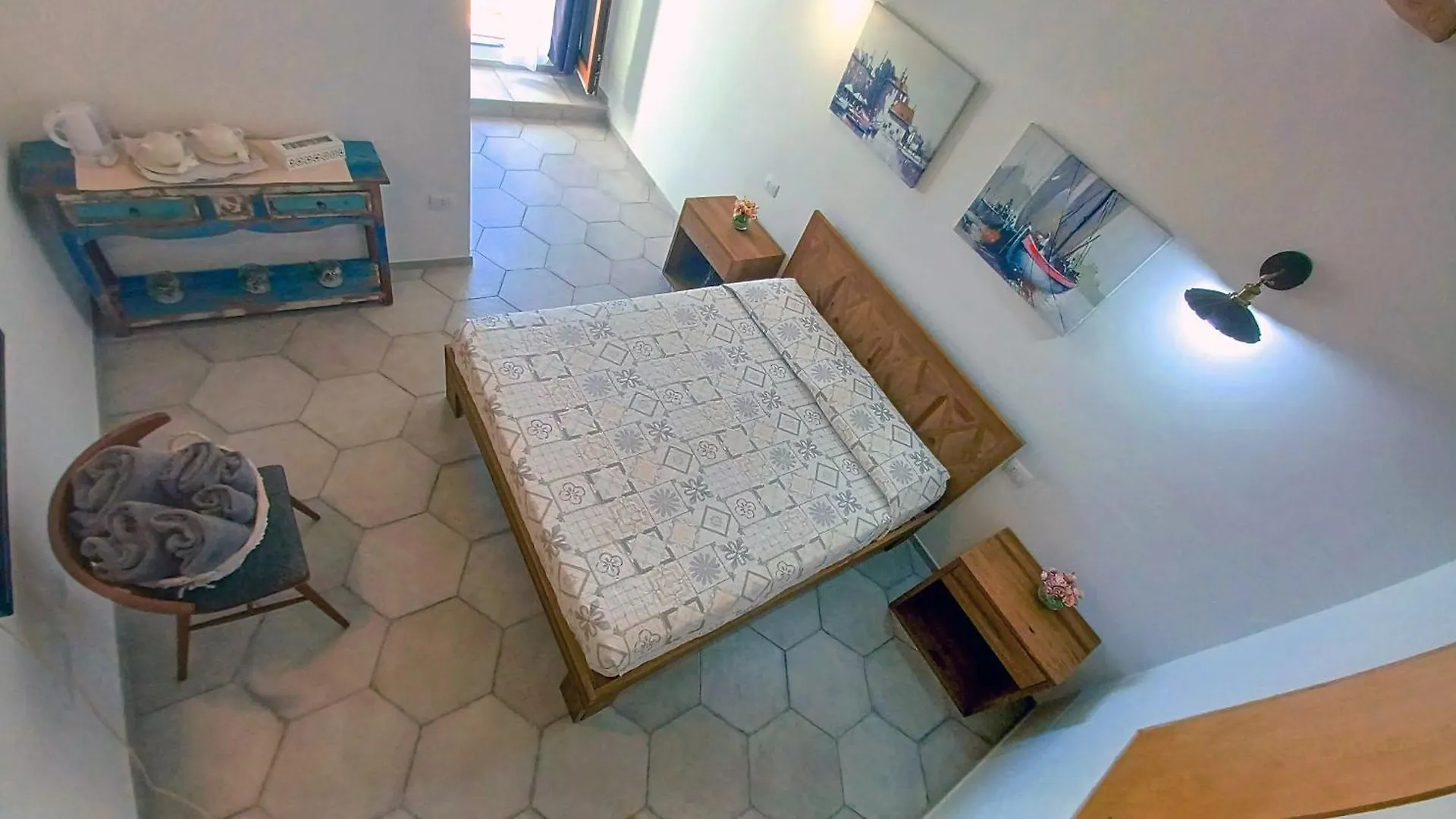 Bed and Breakfast Li Petri Manni Olbia 0*,  Italien